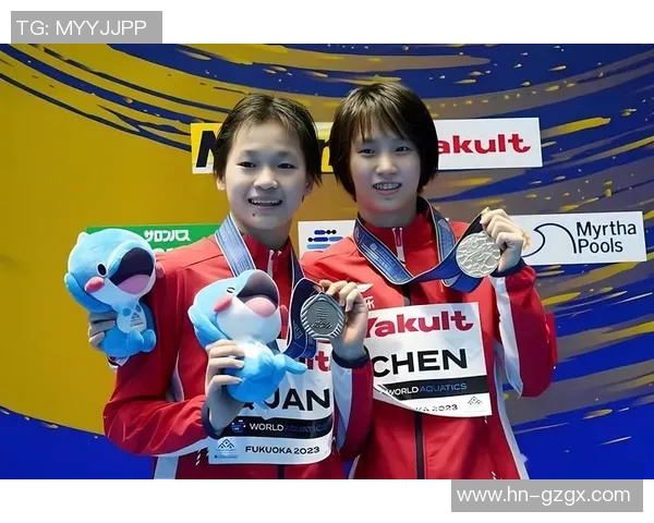 世界游泳纪录保持者的传奇故事与突破极限的历史瞬间 世界游泳纪录保持者的传奇故事与突破极限的历史瞬间